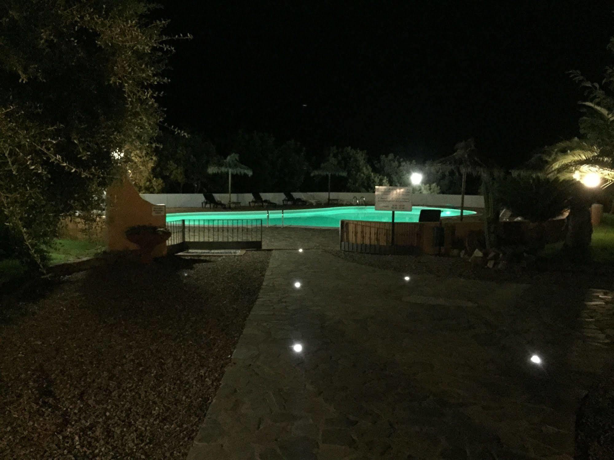 Il Castello Hotel วิลลาปุตซู ภายนอก รูปภาพ